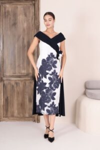 Lizabella Mother of the Bride dress at Linzi Crawford